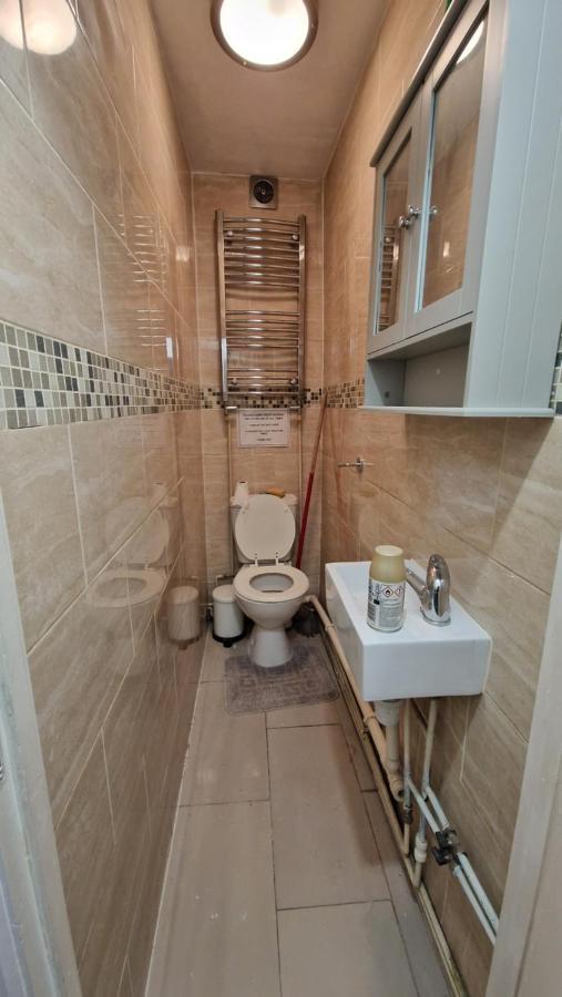 Small Cozy Studio Zone 1 Londra Esterno foto